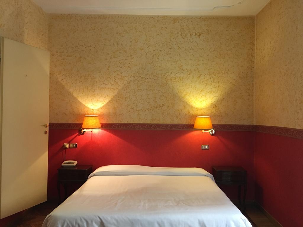 Hotel Trinita Dei Monti روما المظهر الخارجي الصورة